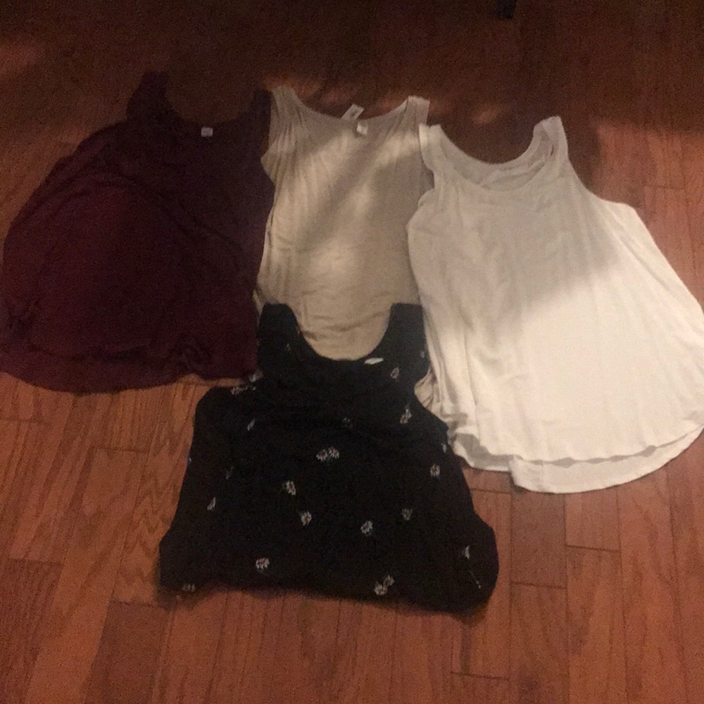 Old navy Luxe tank bundle